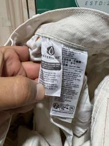 Levi’s 501 Off White Straight Fit Unisex Jeans