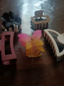 Combo of 5 Korean Style Clutcher