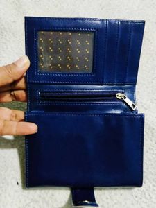 Stylish Blue Leather Wallet