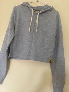 Campus Sutra Grey Cropped Hoodie