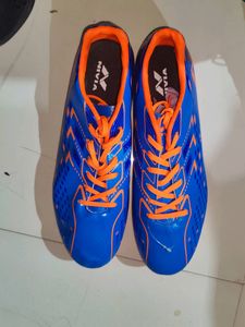 Nivia Mens Football Shoes. Unused. No Coins.