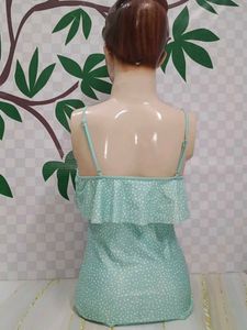(200)Girls' One-Piece Ruffle Swimsuit