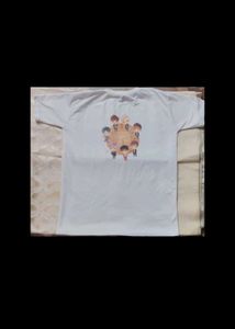 BTS Graphic T-Shirt 💜ᗷTS⟭⟬ ET SURPRISE GIFT INsid