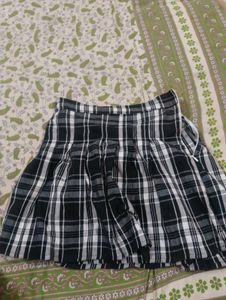 Plaid Pleated Mini Skirt