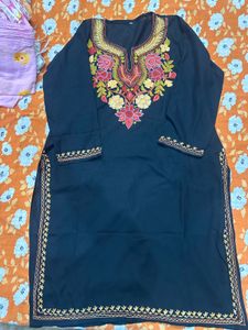 Stylish Dark Blue Kurta with Floral Embroidery