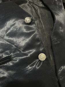 Weist Coat