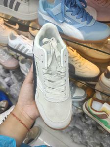 Puma Casual Sneakers🎀