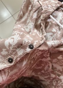 Chic Floral Print Button-Down Shirt