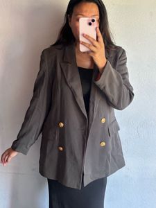 Chic Double-Breasted Blazer