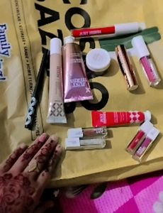 Just Herbs Makeup &amp; Lip Care Set