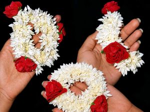 Exquisite Flower Jewellery Set