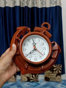 analog wall clock