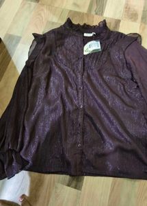 New Elegant Shimmering burgundy top