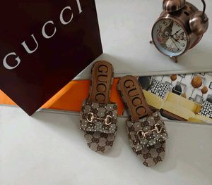Gucci horsebit edition  Mule Flats with Crystals