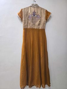 Embroidered Anarkali set