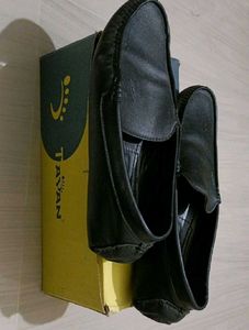 8 Number Loafer Shoes