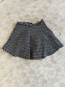 SALE 🚨 Gingham A-Line Mini Skirt
