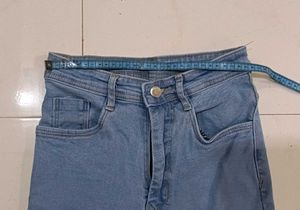 Light Wash Stretchable Flared Jeans