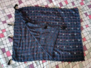 Stall In Navy Blue Colour