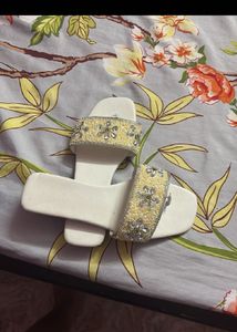 Floral Print Kurta with White Pants