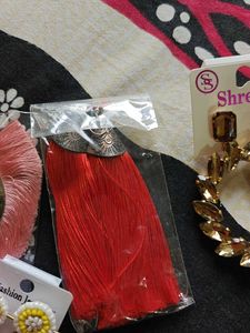 Assorted Women's Jewelry Set