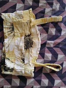 H&amp;M Sunflower Crop Top