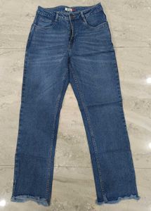 Classic Blue Denim Jeans | Straight Fit Jean