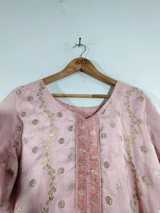 Pink Shaded Banarasi Kurta Set (Women's)