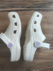 Crocs Sparkly White  Clogs C 11