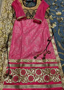 Elegant Ethnic Kurta Set for Women