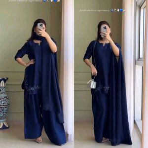 Elegant Navy Blue Kurta Set