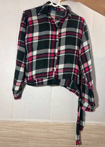 Chic Plaid Tie-Front Cropped Shirt
