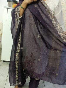 Embroidered suit salwar