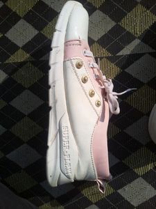 Casual Sneakers ⚠️ Offer In Coins