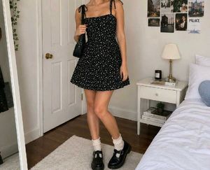 H&amp;M Floral Print Mini Dress🪷