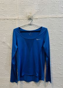 🇺🇸 Nike imported Long Sleeve Athletic Shirt