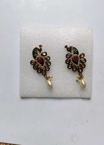 Peacock Design Earrings with Pearls