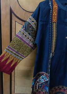 Embroidered Dark Grey Kurta
