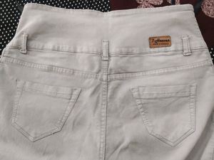 Light Grey Skinny Jeans👖