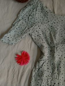 Vintage-Inspired Backless Polka Dot Puff Sleeve Dr