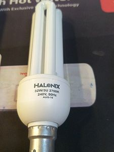 32 watt Halonix CFL for sale