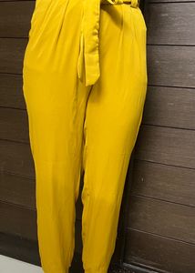 Mustard Yellow Waist Tie Up Harem Pants With Pockets