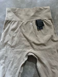 H&M Seamless High-Waist Leggings