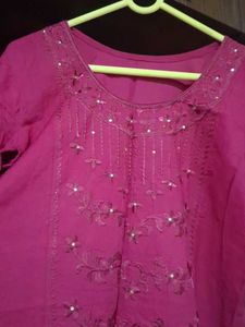 maroon kurti