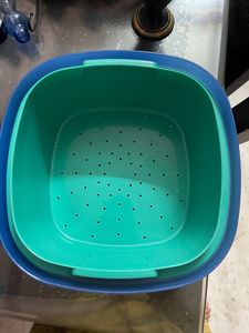 Tupperware microwave Idly maker