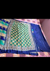 new unused saree with blouse pc