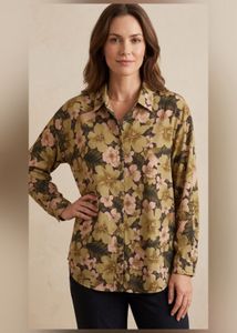 Vintage Floral Button-Up Blouse: 42 to 44