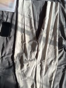 Elegant off white Trousers zara