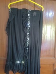 Elegant Black Saree with Embellishments f