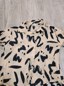 2 pcs combo crop shirt for girls